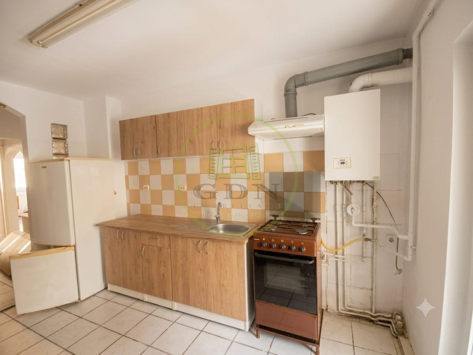 3 camere • Ștrand • Parter • Balcon lung • Animale mici acceptate