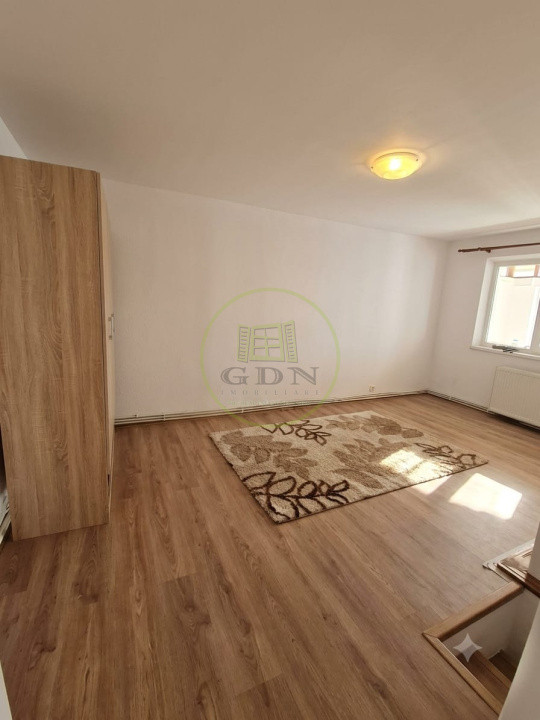 3 camere • Ștrand • Parter • Balcon lung • Animale mici acceptate