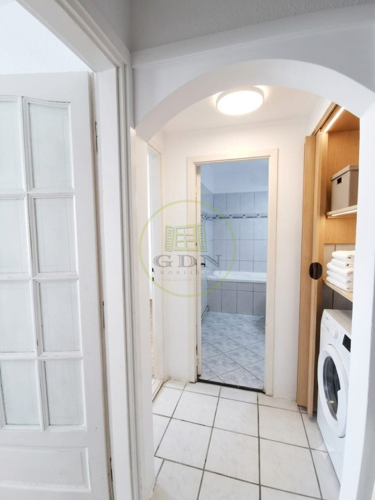 3 camere • Ștrand • Parter • Balcon lung • Animale mici acceptate