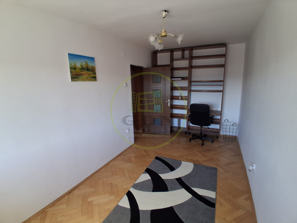 Închiriere ap. cu 3 cam., 72 mp. + parcare, Mănăștur