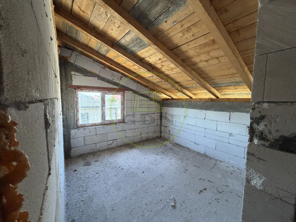 Casa P+M, 126mp utili, 437mp teren, sat Malu Mare
