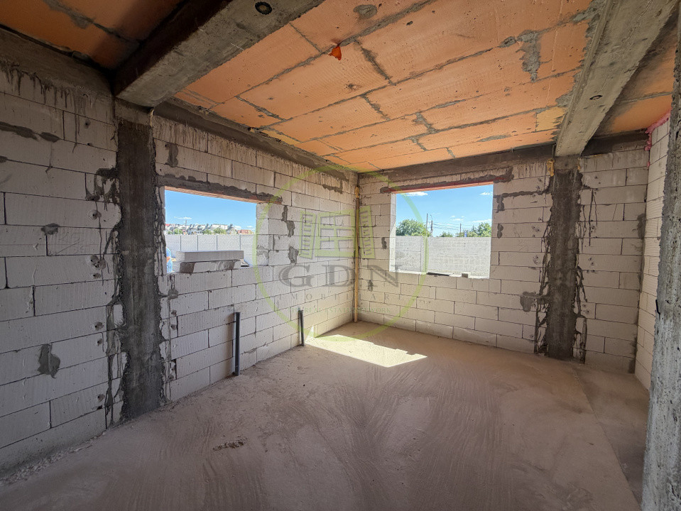 Casa la rosu pe  parter, 133mp utili, anexa 39mp, Carcea, zona profi