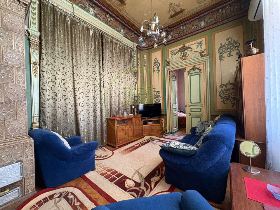 Apartament, 3 camere, 95 mp, decomandat, zona Centrala