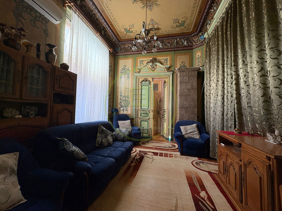 Apartament, 3 camere, 95 mp, decomandat, zona Centrala