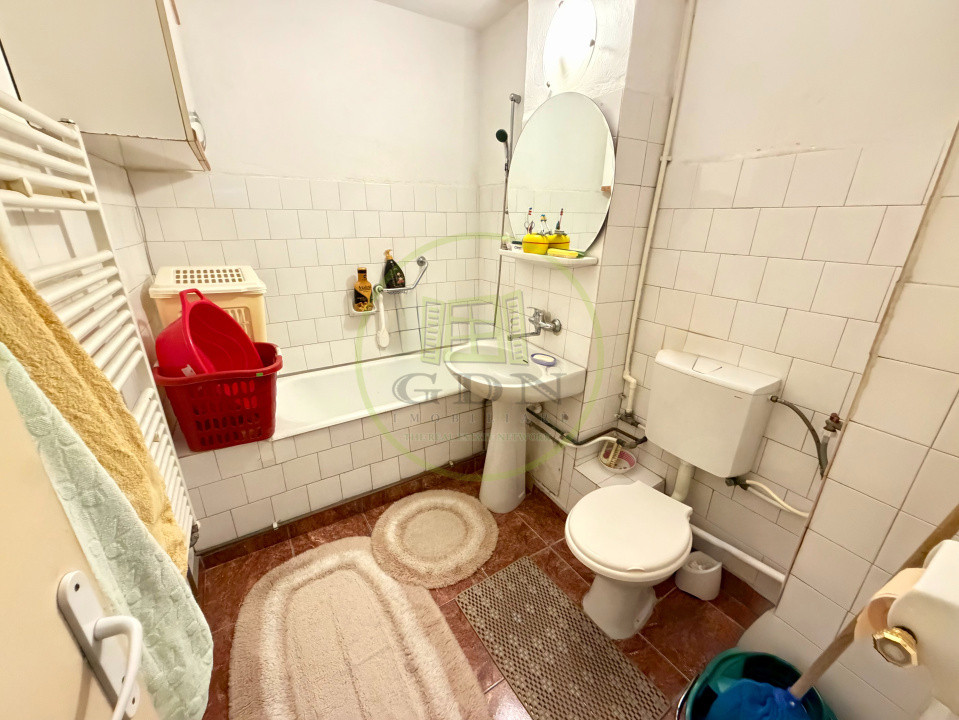 Apartament 4 camere, 87.9mp, cartier Craiovita Nouă, zona Hanul Craiovitei