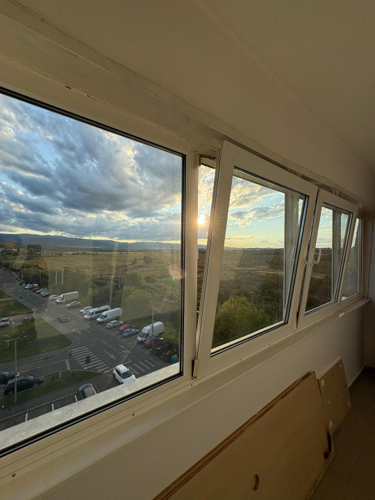 Apartament de vânzare 4 camere  | 100mp| - zona Ștrand