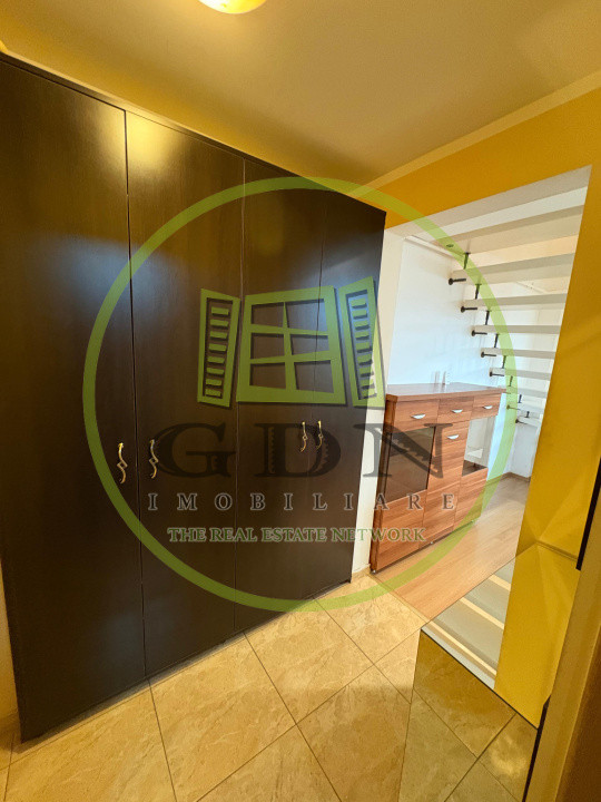 Apartament de vânzare 4 camere-2 bai   | 100mp| - zona Ștrand