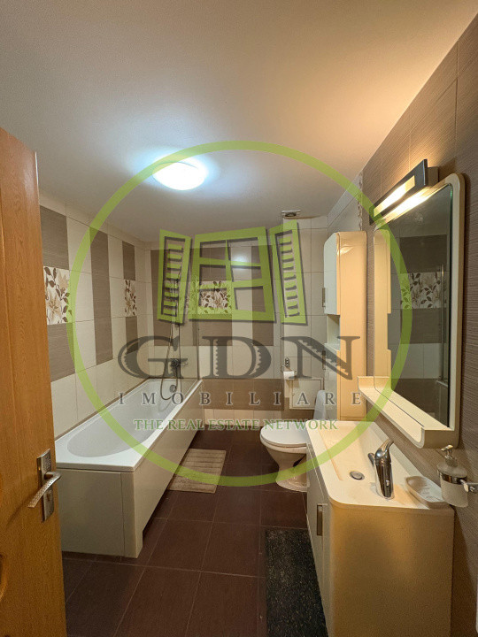 Apartament de vânzare 4 camere-2 bai   | 100mp| - zona Ștrand