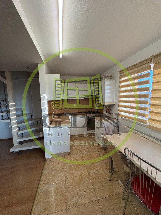 Apartament de vânzare 4 camere-2 bai   | 100mp| - zona Ștrand