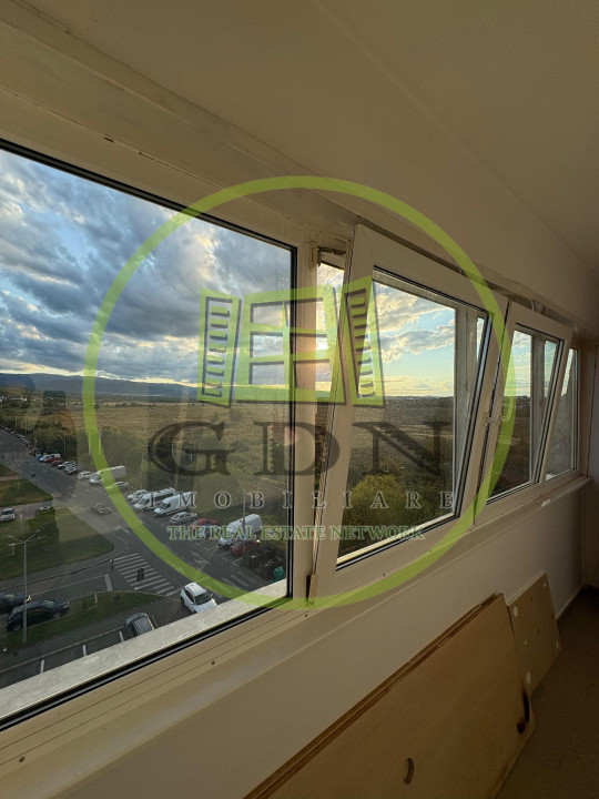 Apartament de vânzare 4 camere-2 bai   | 100mp| - zona Ștrand