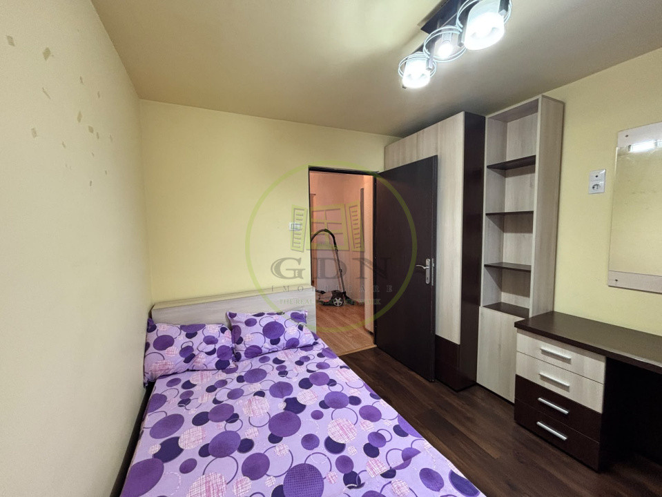 Apartament 3 camere, 70mp, cartier 1 Mai , zona Fabrica de Confectii