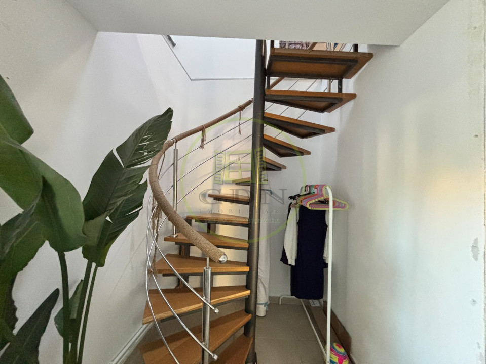 Spatiu comercial, Parter + Etaj , 120 mp, Zona Centrala
