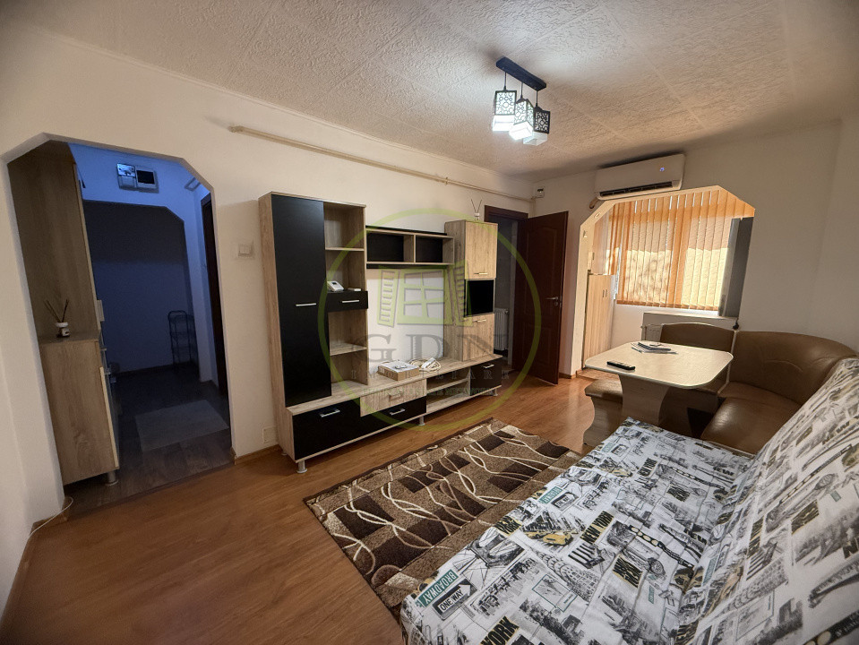 Apartament 3 camere, 49.75 mp, cartier Craiovița Nouă, zona Orizont 