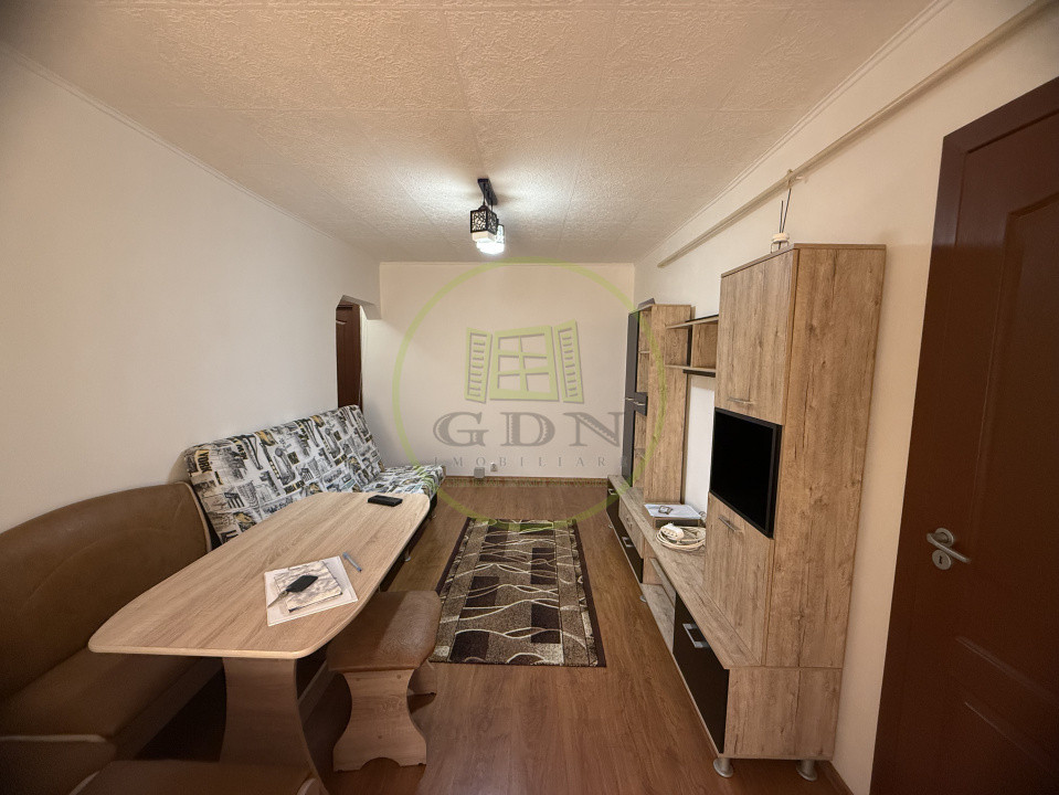 Apartament 3 camere, 49.75 mp, cartier Craiovița Nouă, zona Orizont 