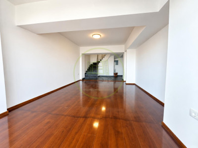 Spațiu birouri premium 200 mp | 2 niveluri | 2 terase panoramice | Bd. Unirii 45