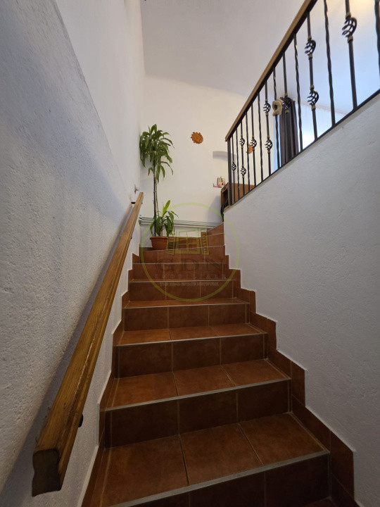 Casa de vanzare, Turnisor,2 corpuri, 140 mp utili, 290 curte comuna