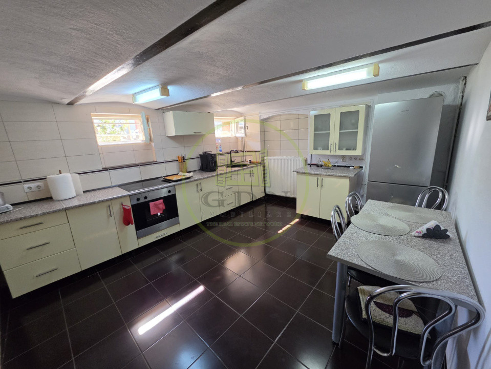 Casa de vanzare, Turnisor,2 corpuri, 140 mp utili, 290 curte comuna