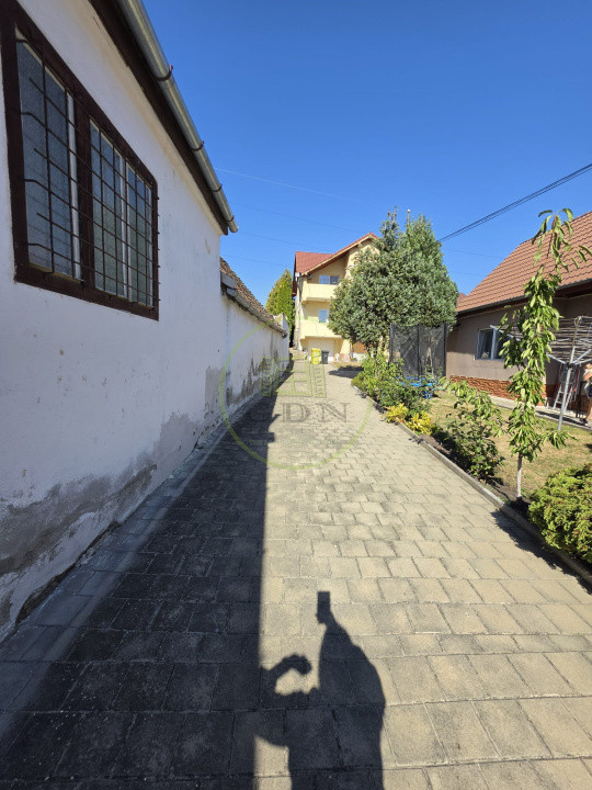 Casa de vanzare, Turnisor,2 corpuri, 140 mp utili, 290 curte comuna