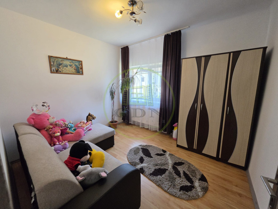 Casa de vanzare, Turnisor,2 corpuri, 140 mp utili, 290 curte comuna