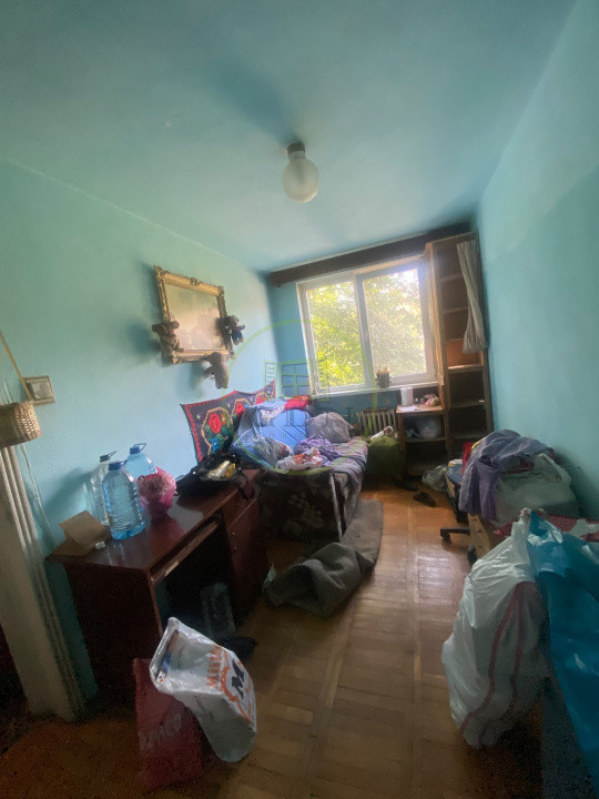 Apart.3 cam, decomandat, etaj 2, nerenovat, str Transilvaniei nr 1, Rogerius