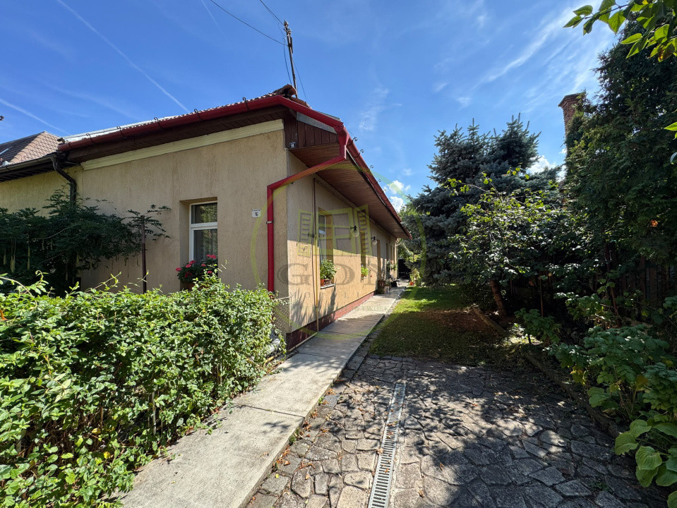 Ofertă de vânzare casă cu 5 camere+ garaj, zona P-Ța Cipariu