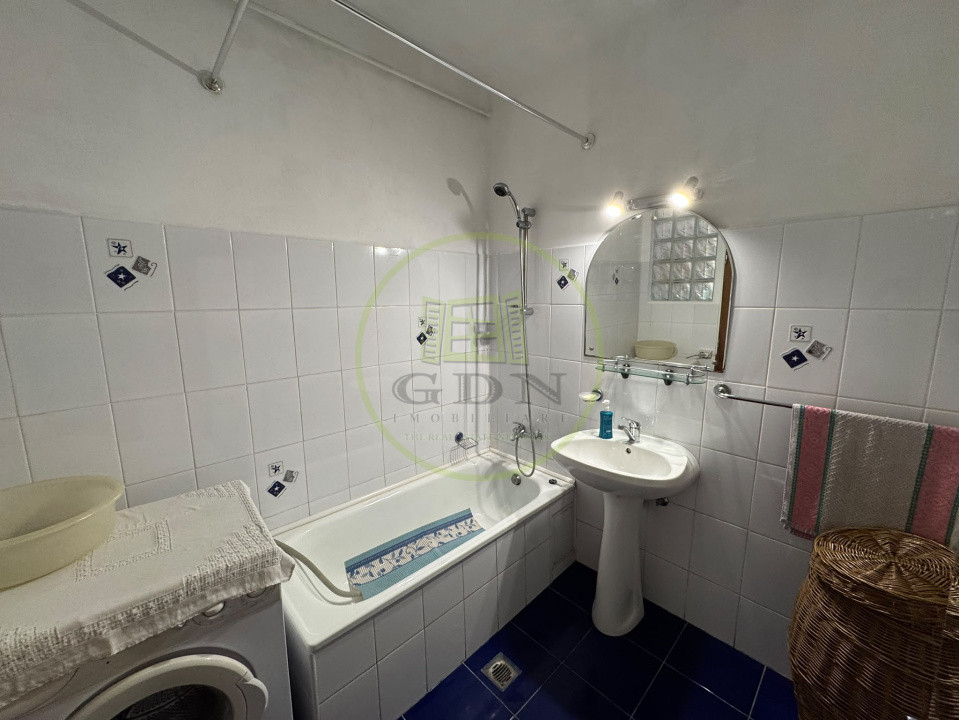 Ofertă de vânzare casă cu 5 camere+ garaj, zona P-Ța Cipariu