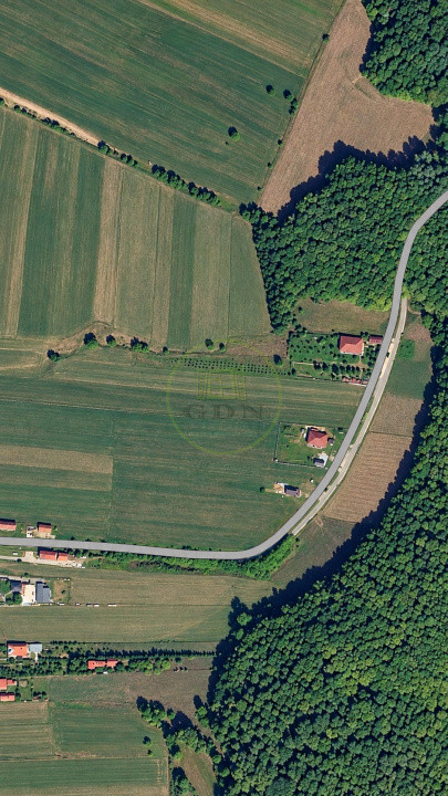 Vânzare teren extravilan cu specific industrial
