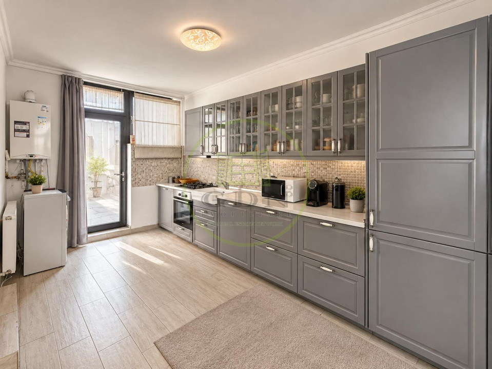 Apartament 3 camere | 85 mp utili + 64 mp terase | Intrare separată | Dămăroaia