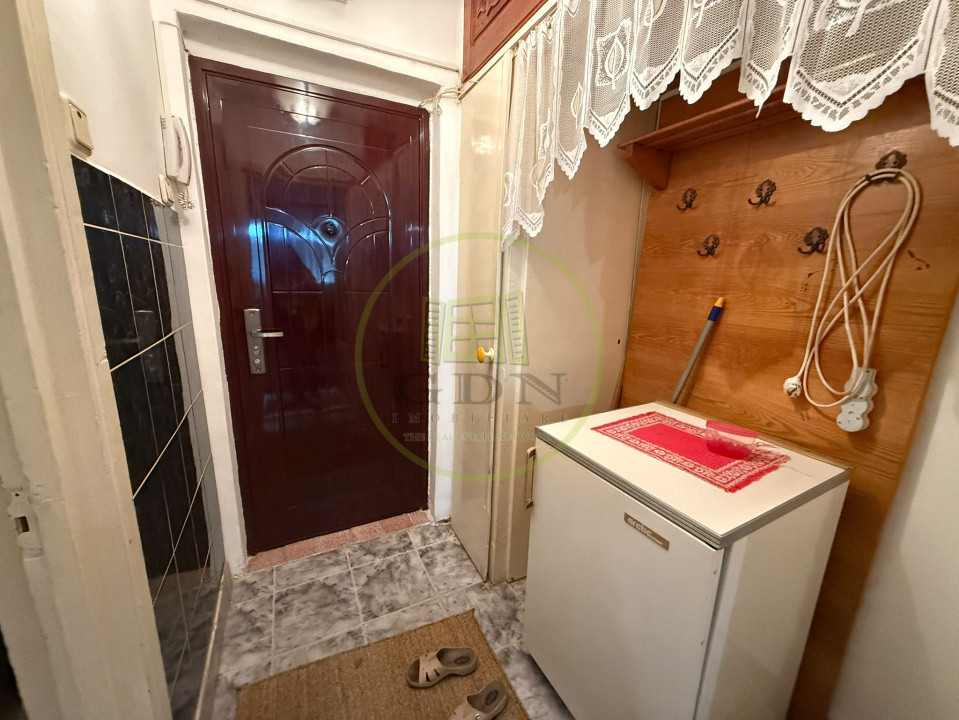 Garsoniera, semidecomandata, 31 mp, Cartier Brazda Lui Novac, Zona Baba Novac