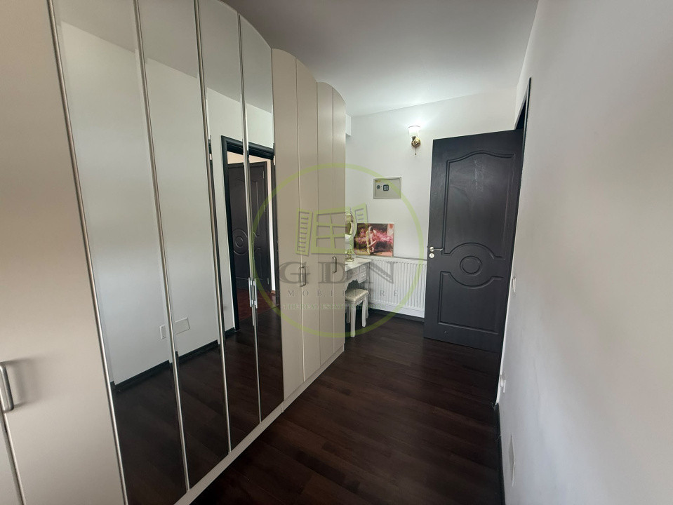 Casa, P+1+M, 360 mp, Ghercesti, zona Fabrica De Avioane 