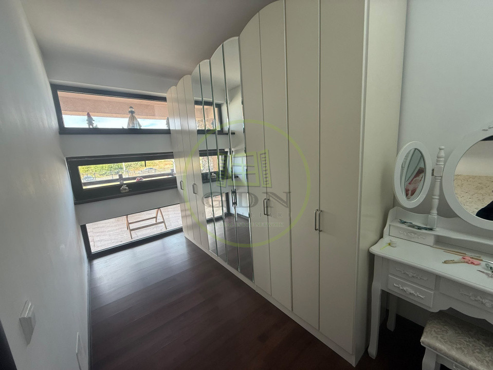 Casa, P+1+M, 360 mp, Ghercesti, zona Fabrica De Avioane 