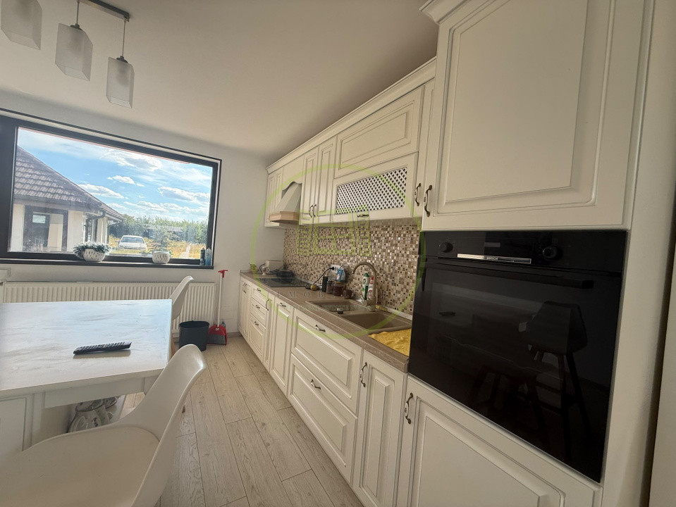 Casa, P+1+M, 360 mp, Ghercesti, zona Fabrica De Avioane 