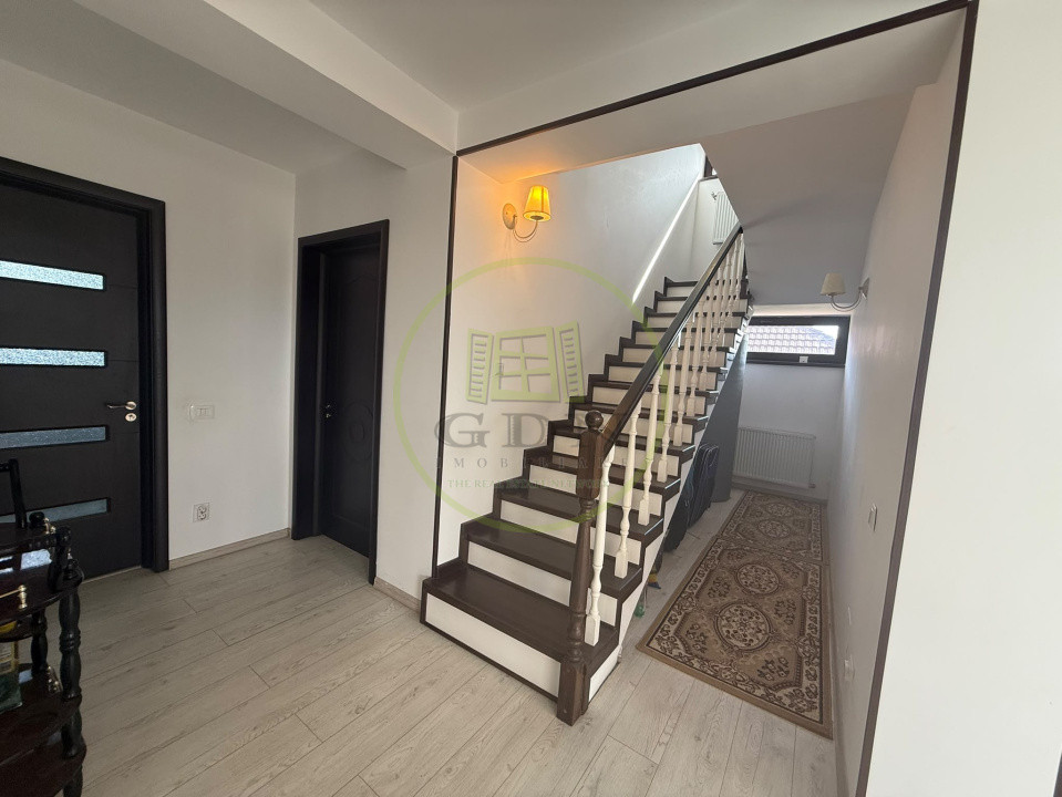 Casa, P+1+M, 360 mp, Ghercesti, zona Fabrica De Avioane 