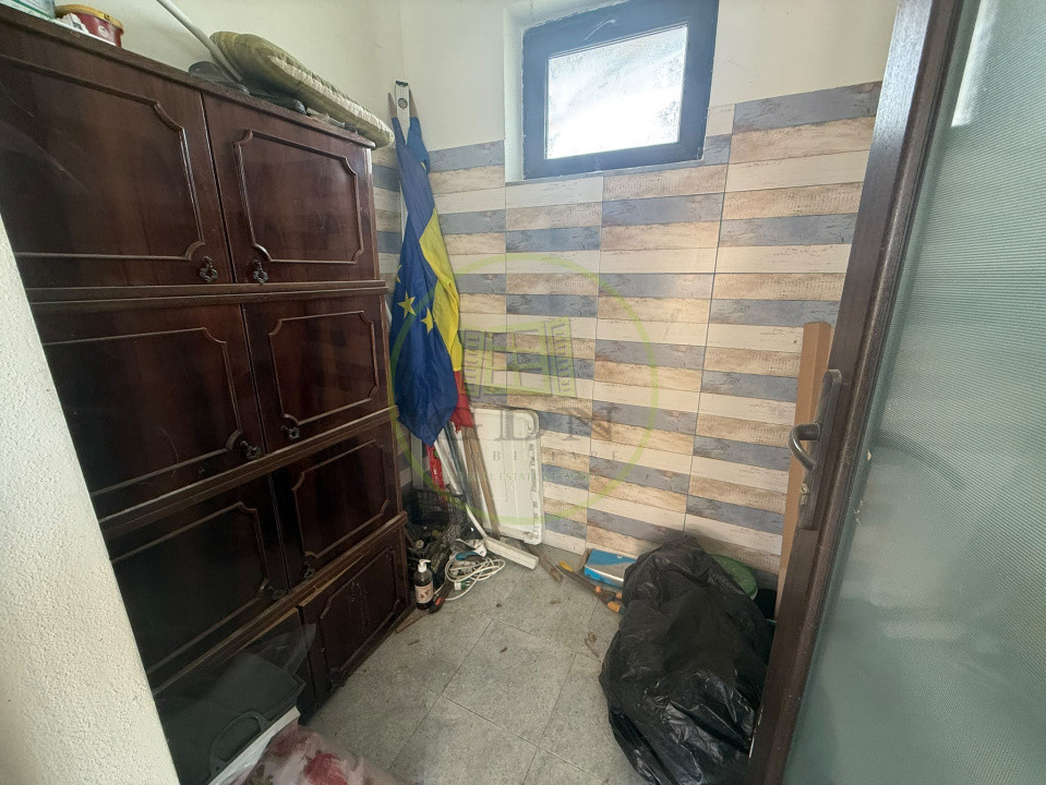 Casa, P+1+M, 360 mp, Ghercesti, zona Fabrica De Avioane 