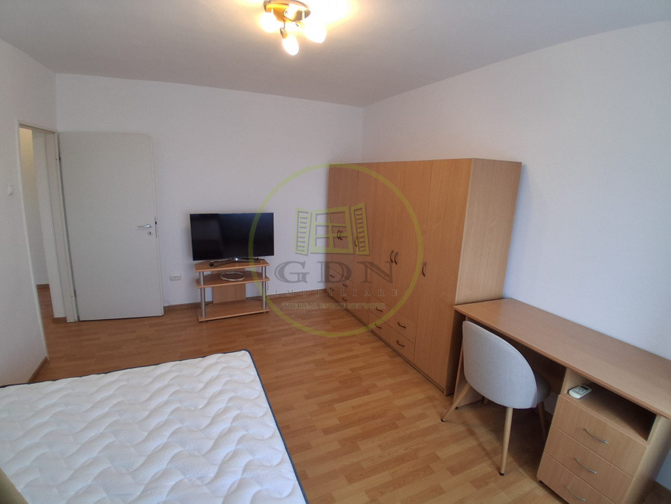 Închiriere apart. cu 2 camere, Zorilor zona UMF