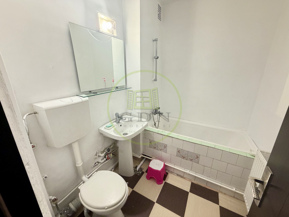 Apartament 2 camere, cartier Brazda lui Novac, zona Liceul Nicolae Titulescu