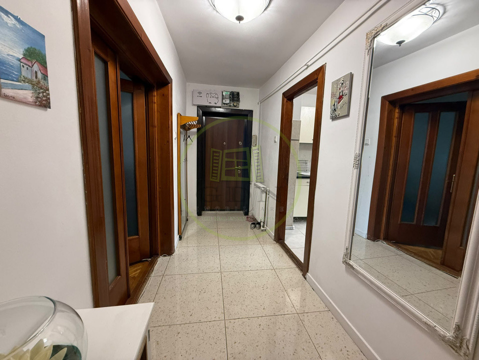 Apartament 3 camere, 80 mp, Cartier Brazda Lui Novac, Zona Simplon