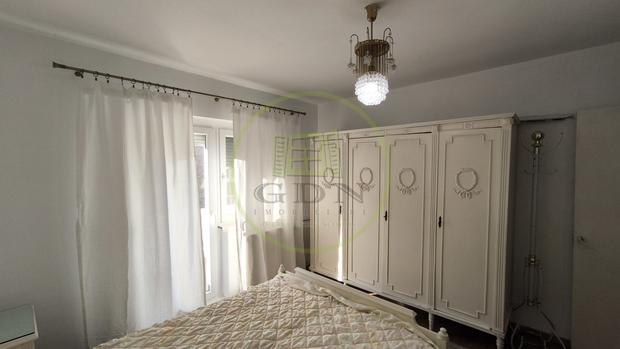 Închiriere apartament cu 3 camere, decomandat, mobilat-utilat, Decebal
