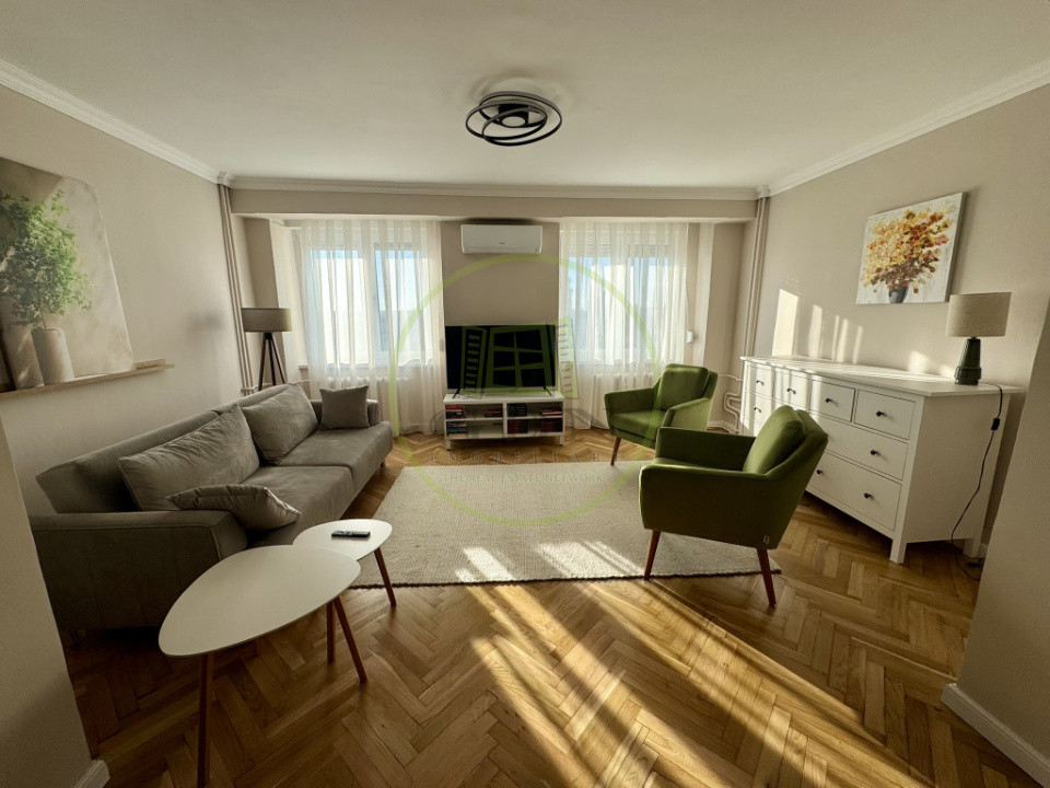 Apart. 4 camere, mobilat și utilat, central, Bloc Stea cu vedere spre Primărie 