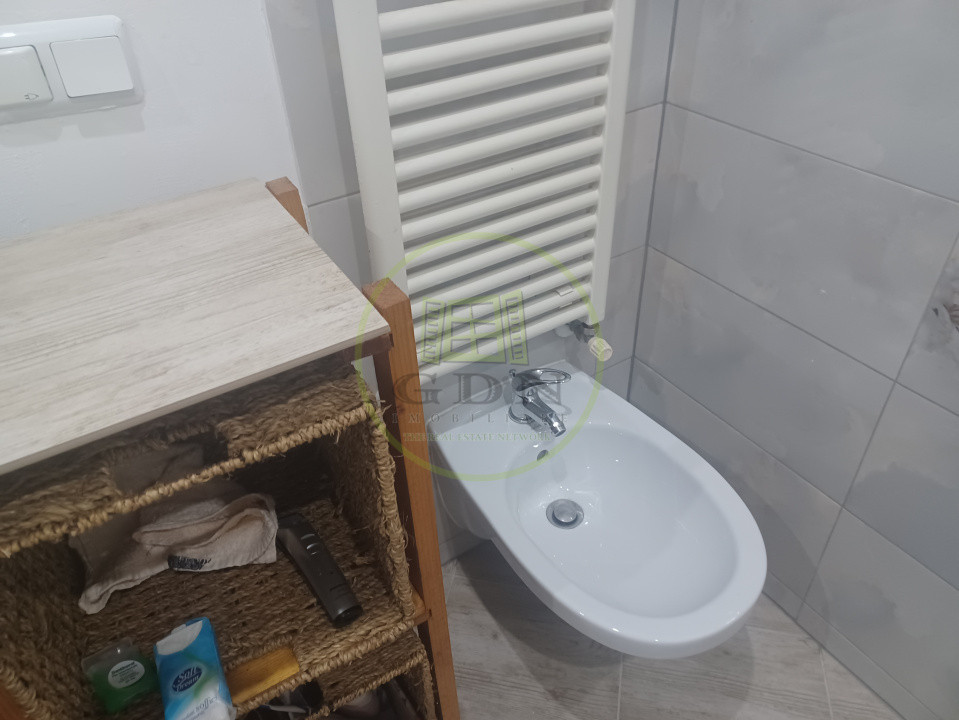 Apartament 2 camere de vanzare  HARMANULUI - VLAHUTA
