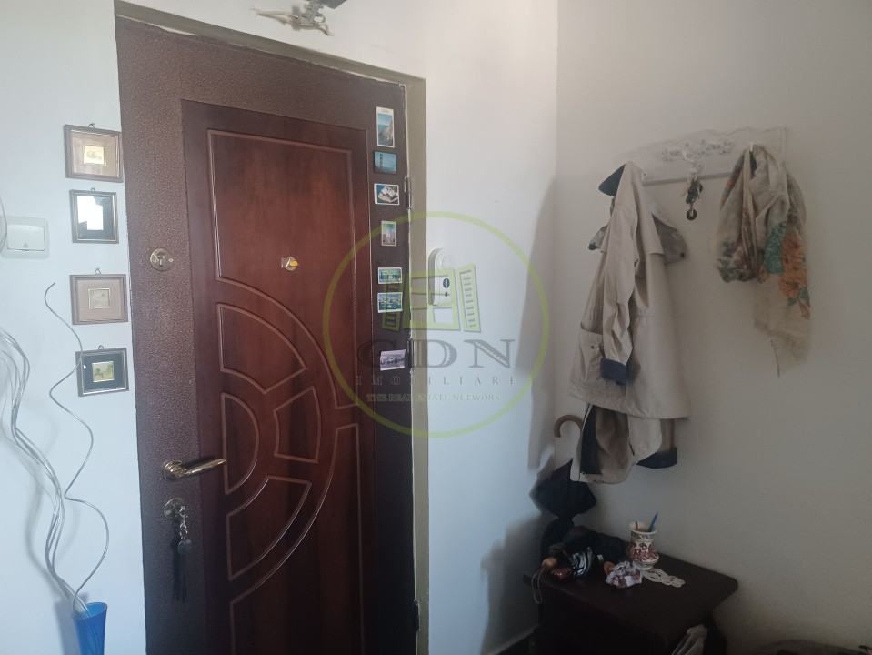 Apartament 2 camere de vanzare  HARMANULUI - VLAHUTA