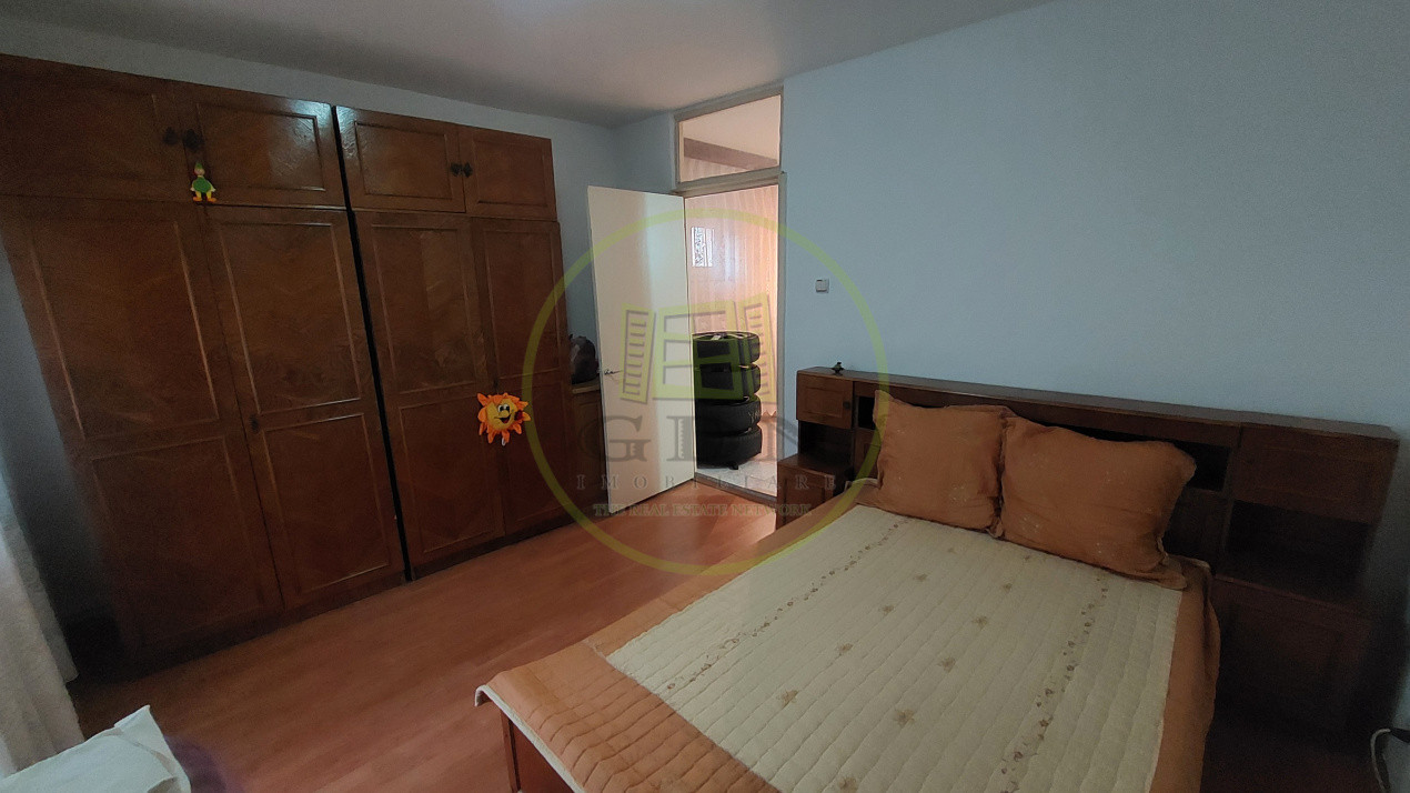 Apartament 2 camere decomandat, etajul 1, George Enescu, zona Liceul de Chimie