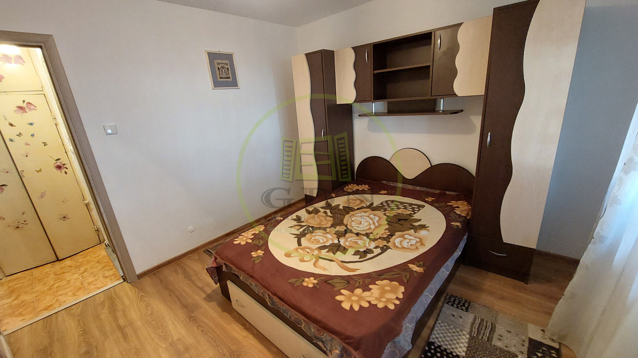 Apartament doua camere decomandat, parter, Rovine zona Bulevardul Decebal