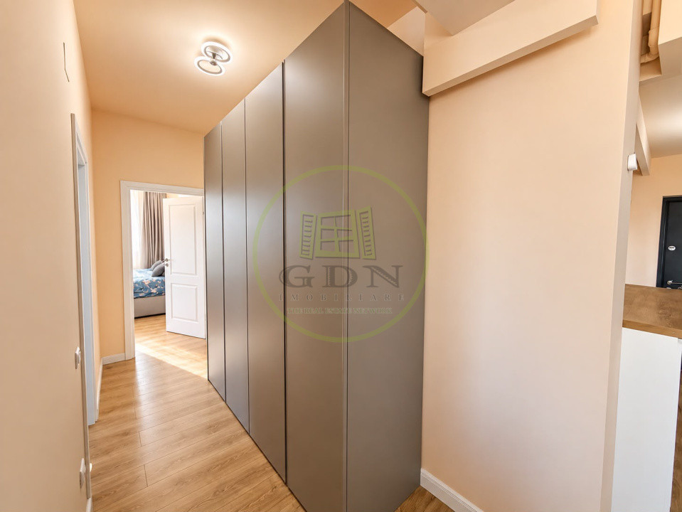 Apartament cu 3 camere de închiriat | View spectaculos | 89 mp utili