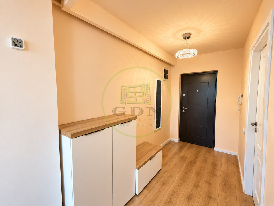 Apartament cu 3 camere de închiriat | View spectaculos | 89 mp utili