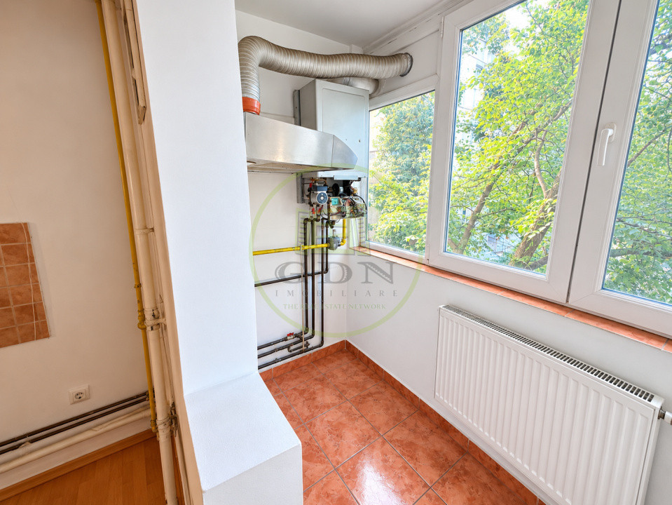 Apartament cu 3 camere de vânzare | Piața Rahova | 87000 EURO