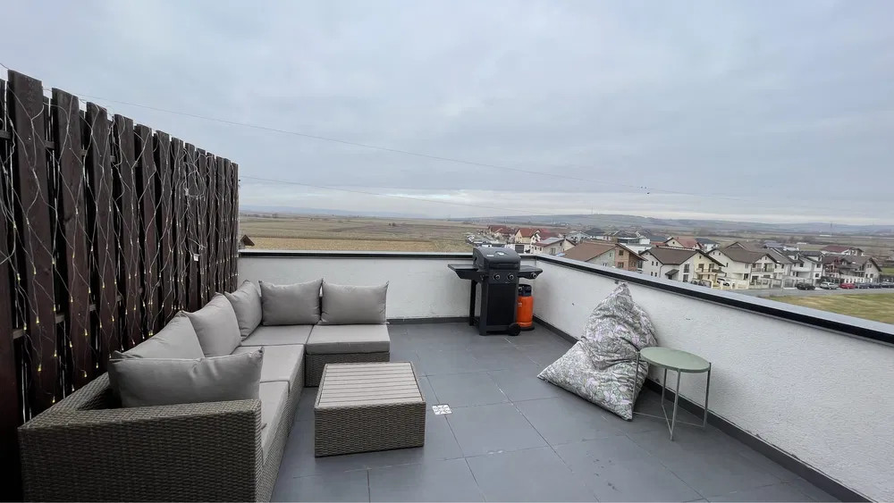 Apartament-penthouse modern 2 camere 55 mp în Cartierul Deventer 