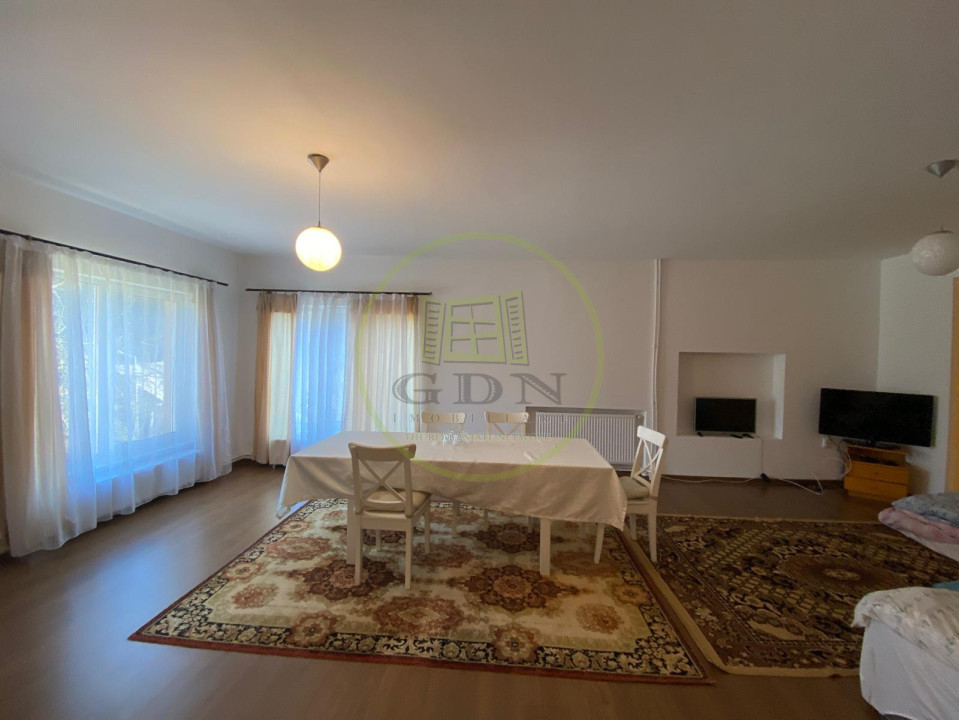 Închiriere casă mobilată, 200 mp., 5 camere, Luna de Sus