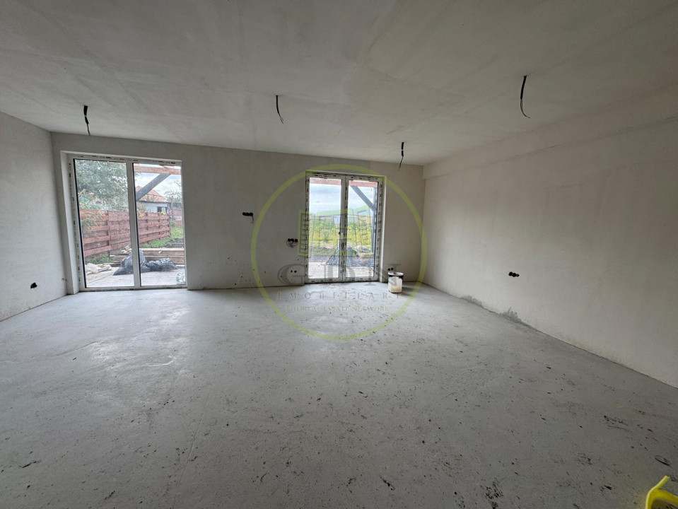 Oportunitate!Casă de tip duplex, 4 camere, 120 mp., la 15 min. de Cluj