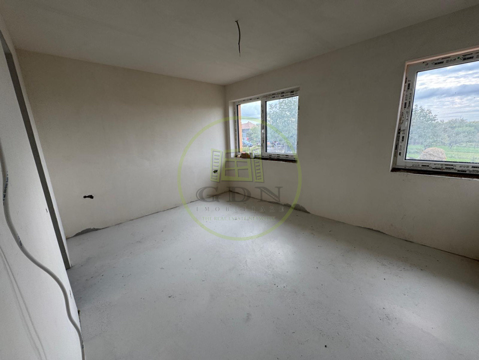 Oportunitate!Casă de tip duplex, 4 camere, 120 mp., la 15 min. de Cluj